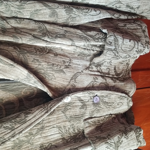 Chico's brocade jacket, gold and golden olive, size 1 - Picture 4 of 5